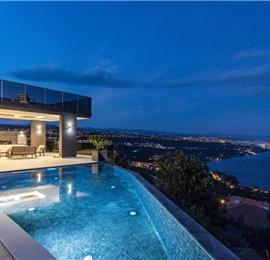 3 bedroom villa with infinity pool in Opatija, sleeps 6